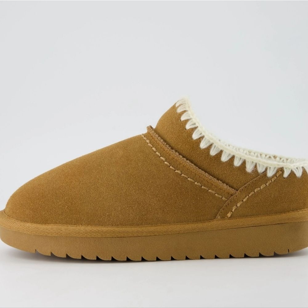Cupcakes &‎ Cashmere Suede Mule Slippers - Picture 3 of 12